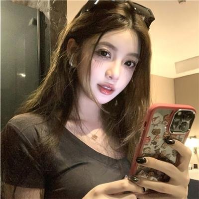 黑色疤痕的蓝调